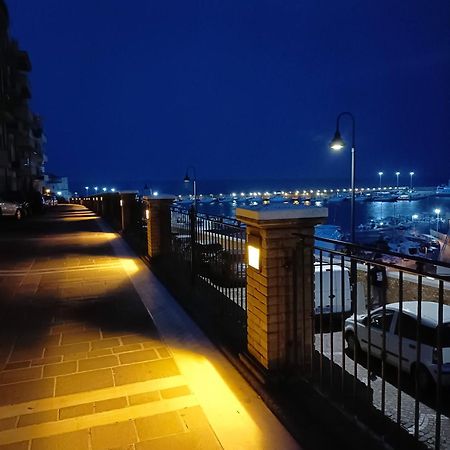 Belvedere House Termoli Buitenkant foto